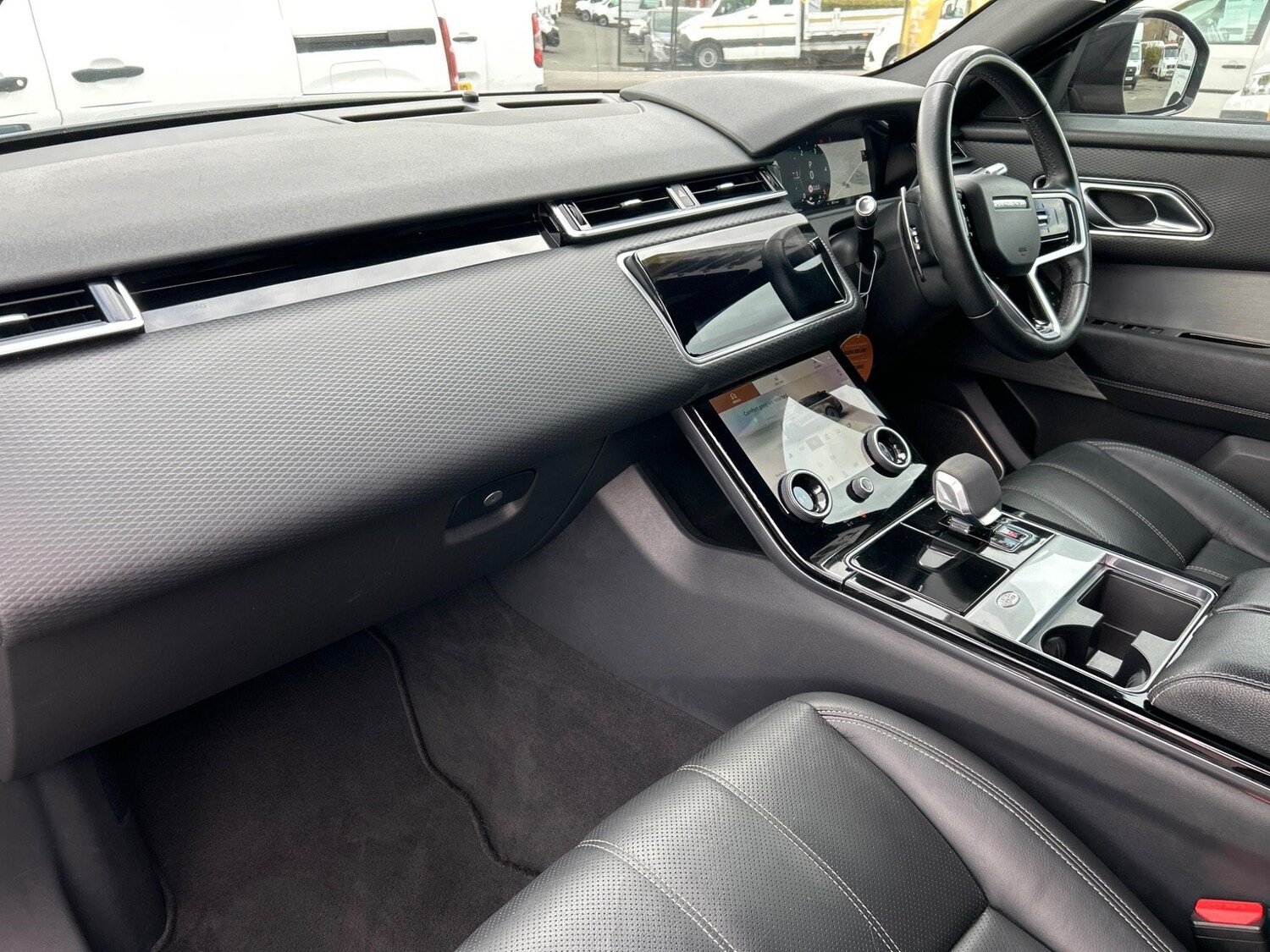 Used Land Rover Range Rover Velar 2021 for sale - 76260470: Photo 6