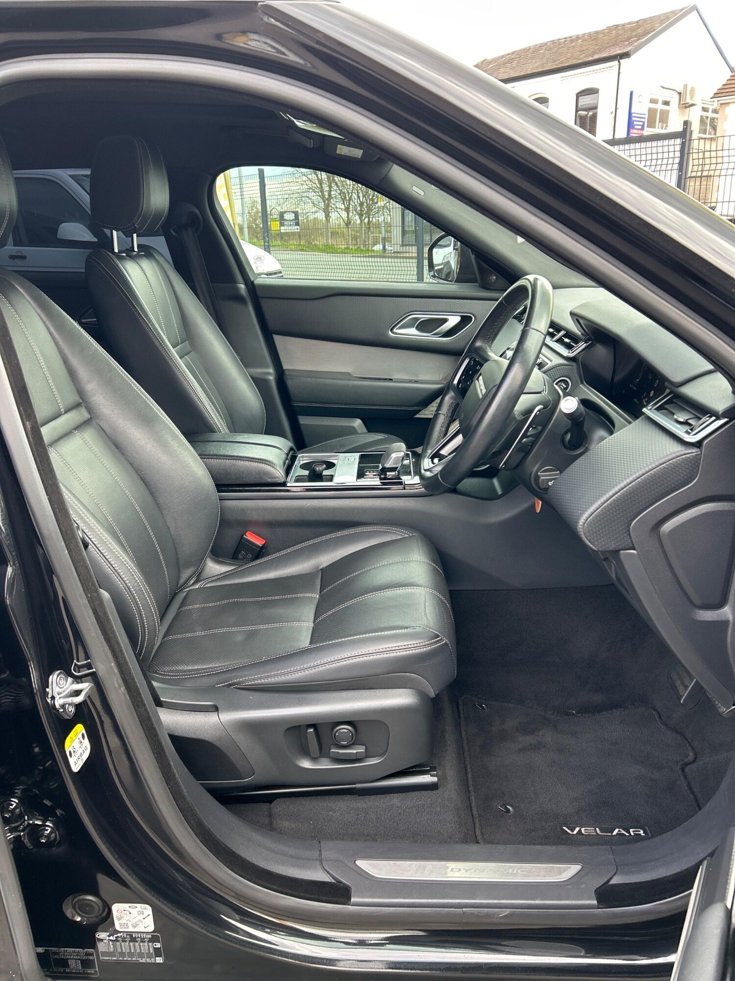 Used Land Rover Range Rover Velar 2021 for sale - 76260470: Photo 7