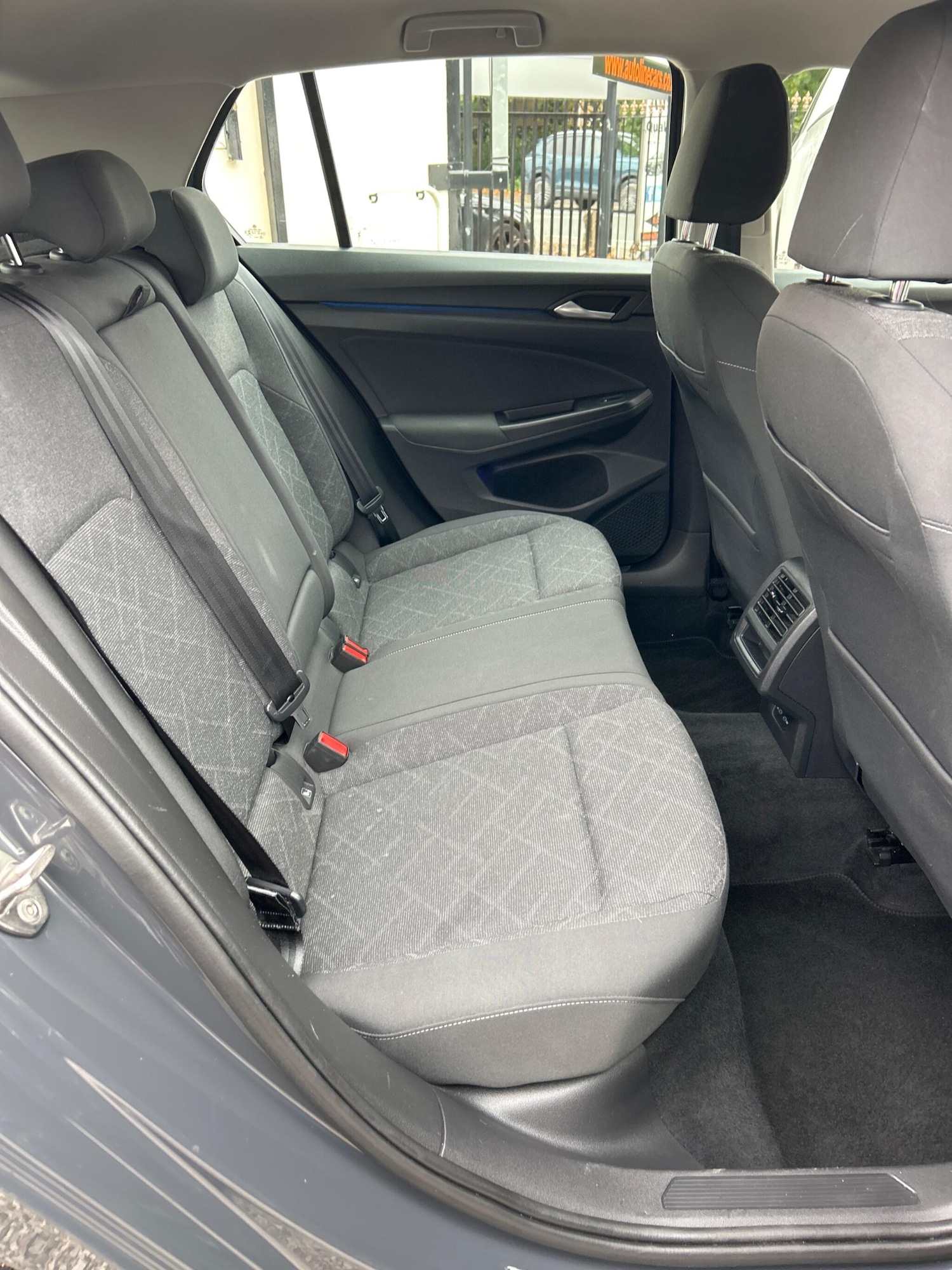 Used Volkswagen Golf 2020 for sale - 76988771: Photo 6