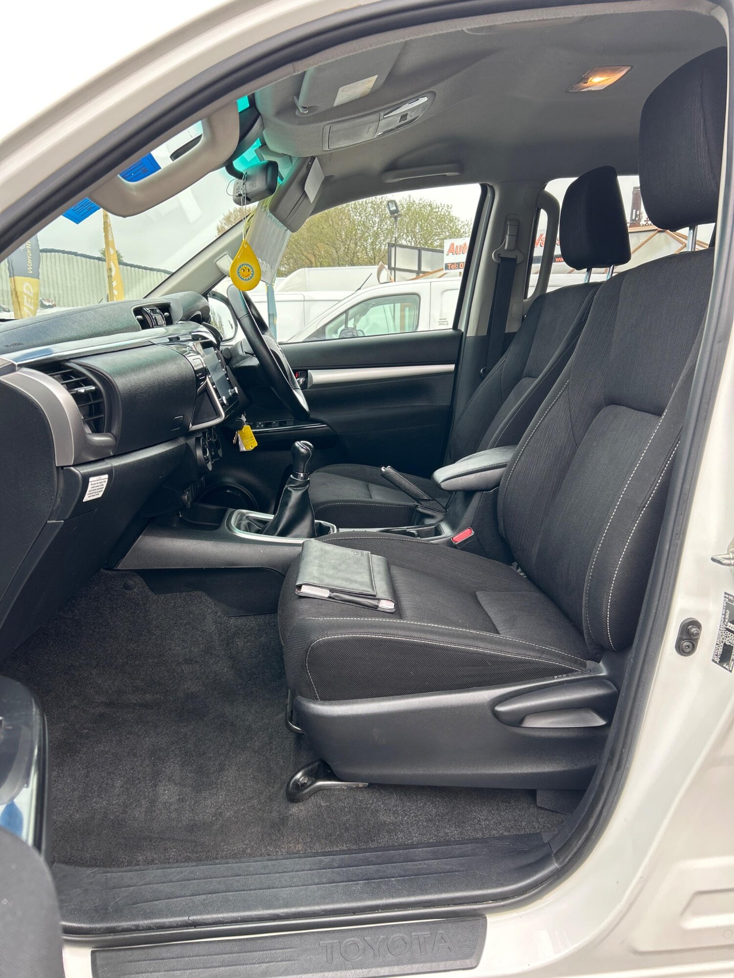 Used Toyota Hilux 2021 for sale - 76260322: Photo 13