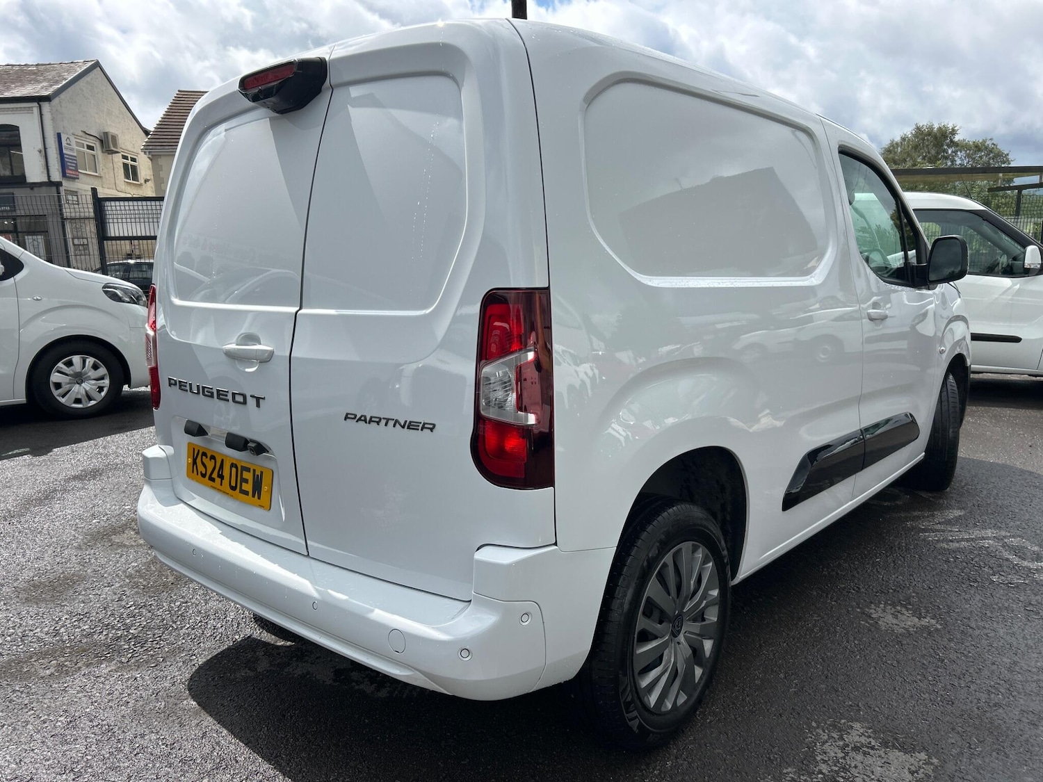 Used Peugeot Partner 2024 for sale - 76260517: Photo 6