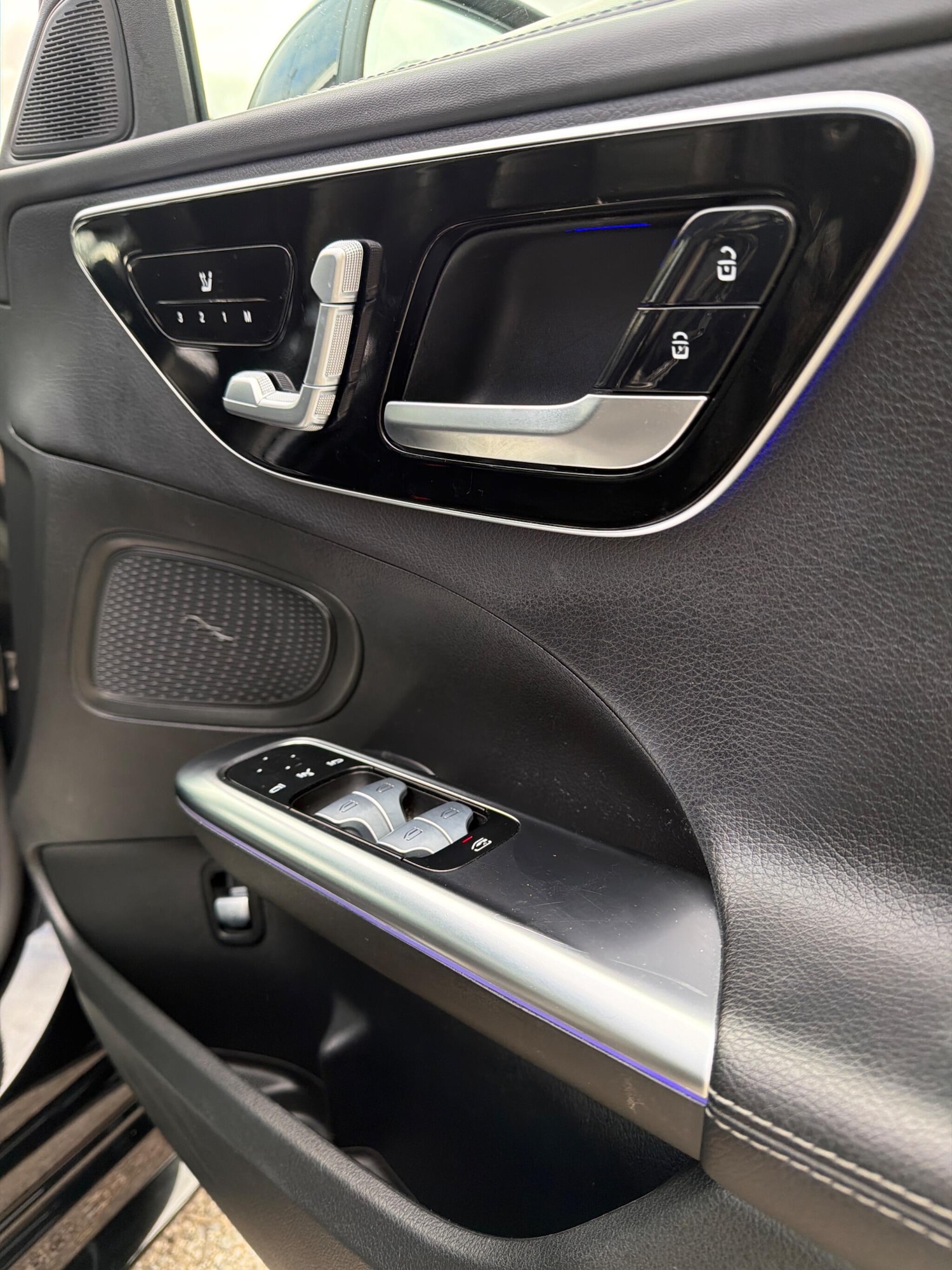 Used Mercedes-Benz C Class 2023 for sale - 78033924: Photo 13