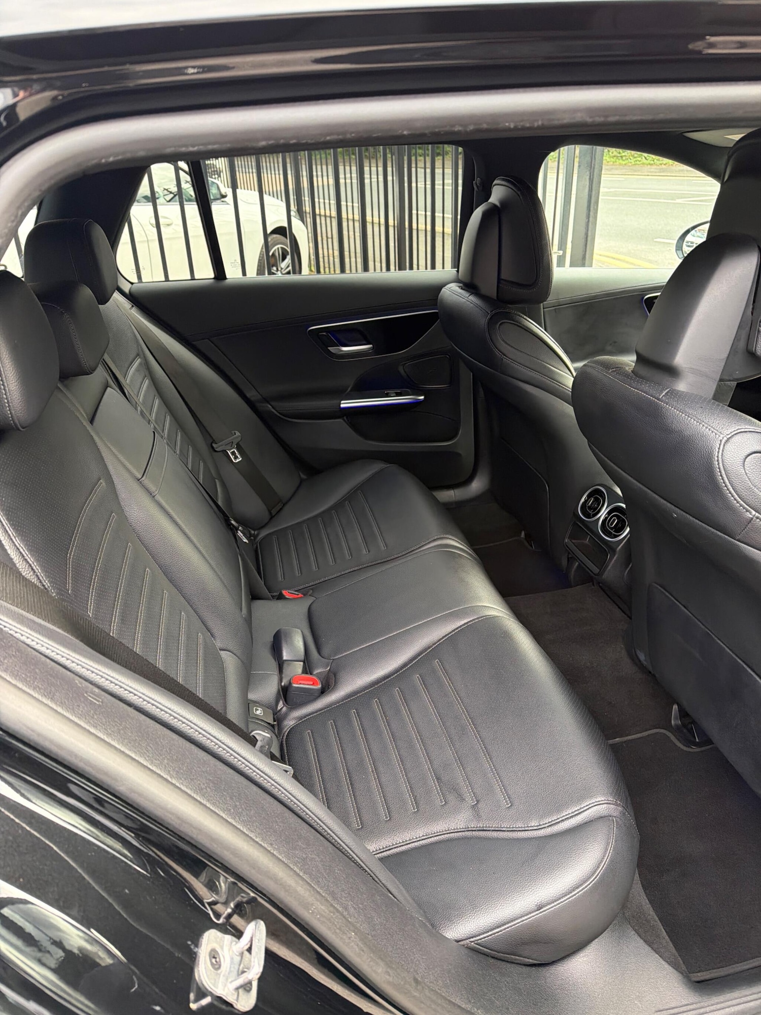 Used Mercedes-Benz C Class 2023 for sale - 78033924: Photo 7