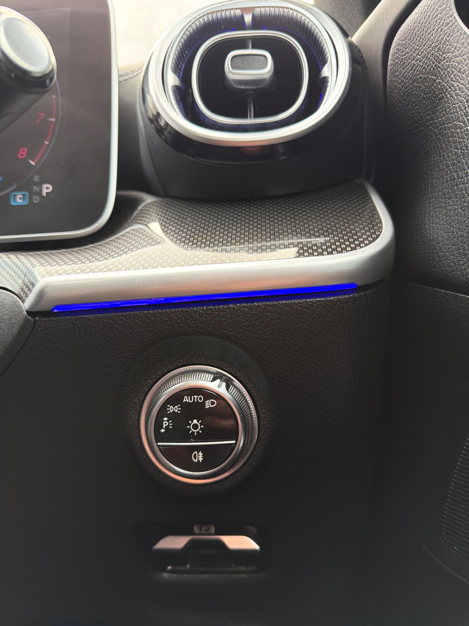 Used Mercedes-Benz C Class 2023 for sale - 78033924: Photo 9