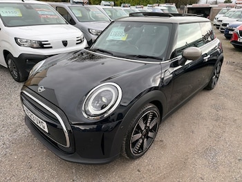 Used MINI Hatch 2023 for sale - 78699164: Photo