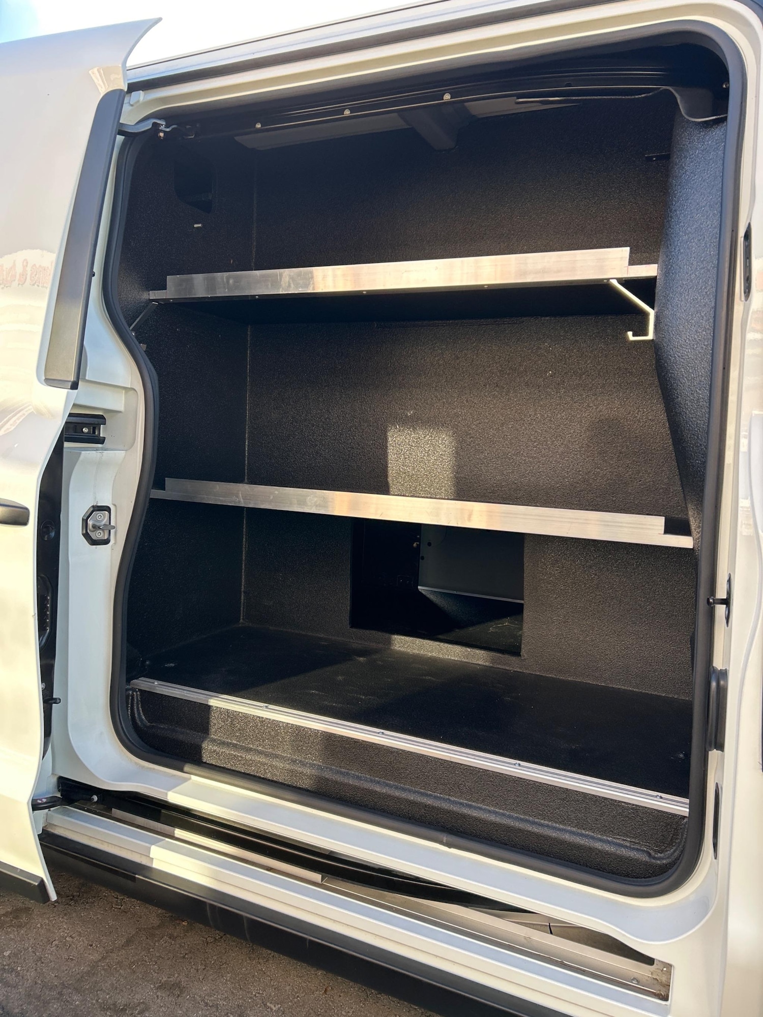 Used LEVC VN5 2023 for sale - 76259617: Photo 13