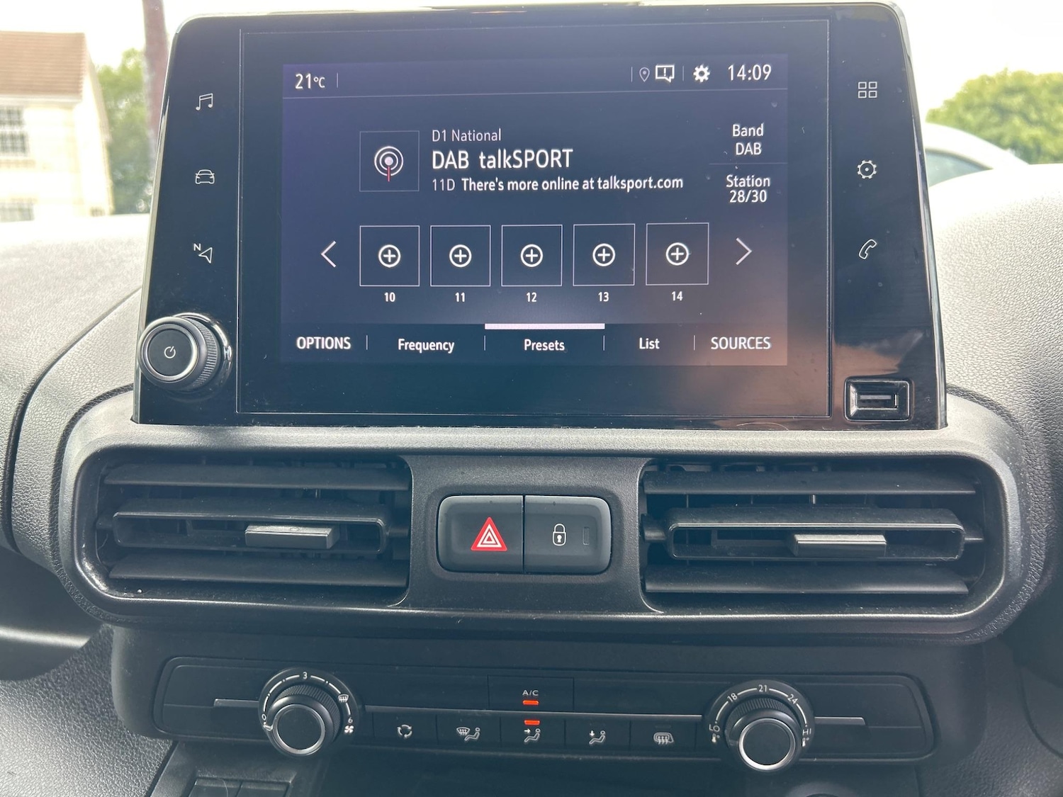 Used Vauxhall Combo 2020 for sale - 76259565: Photo 14