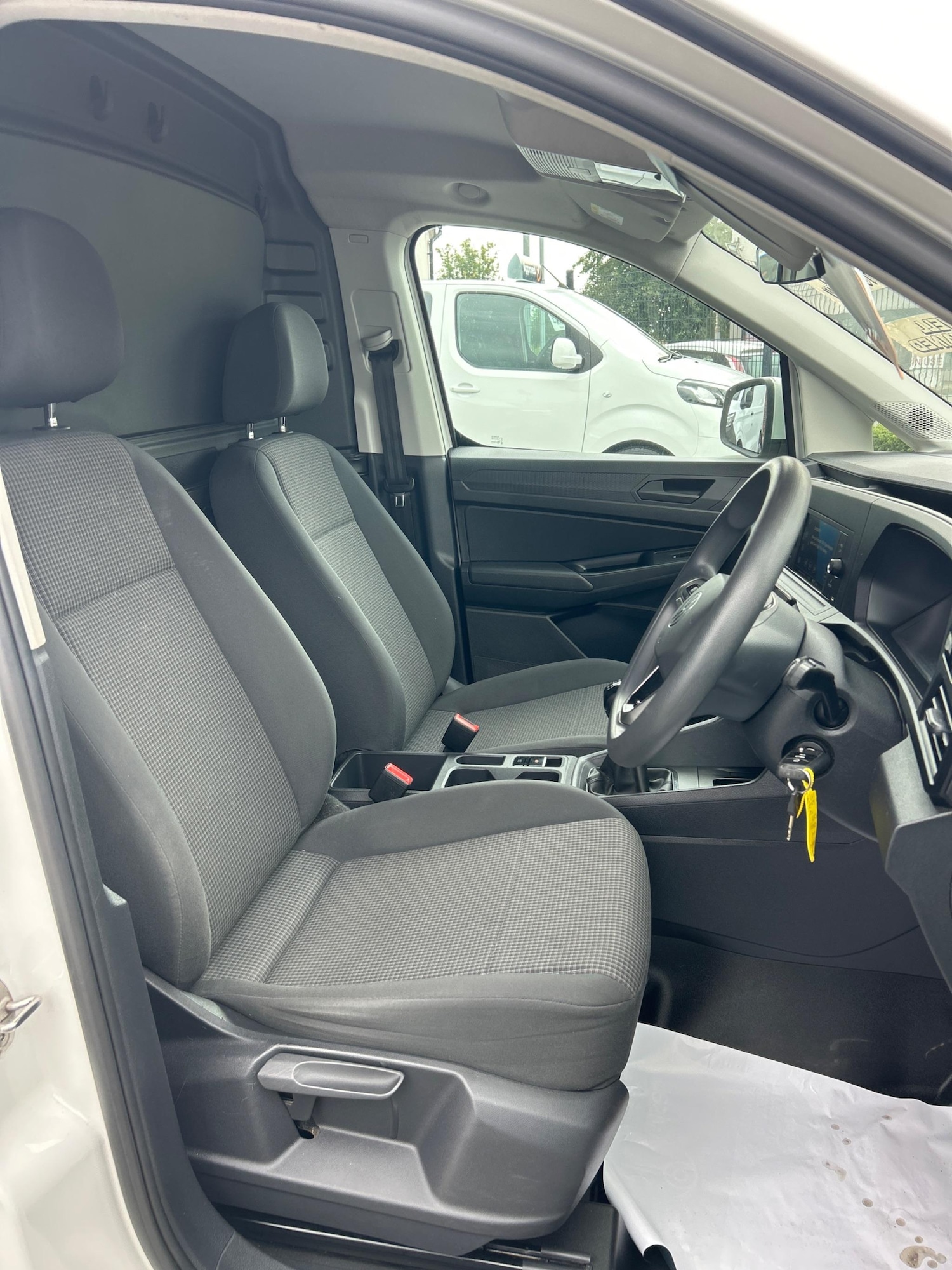 Used Volkswagen Caddy 2021 for sale - 76260135: Photo 5