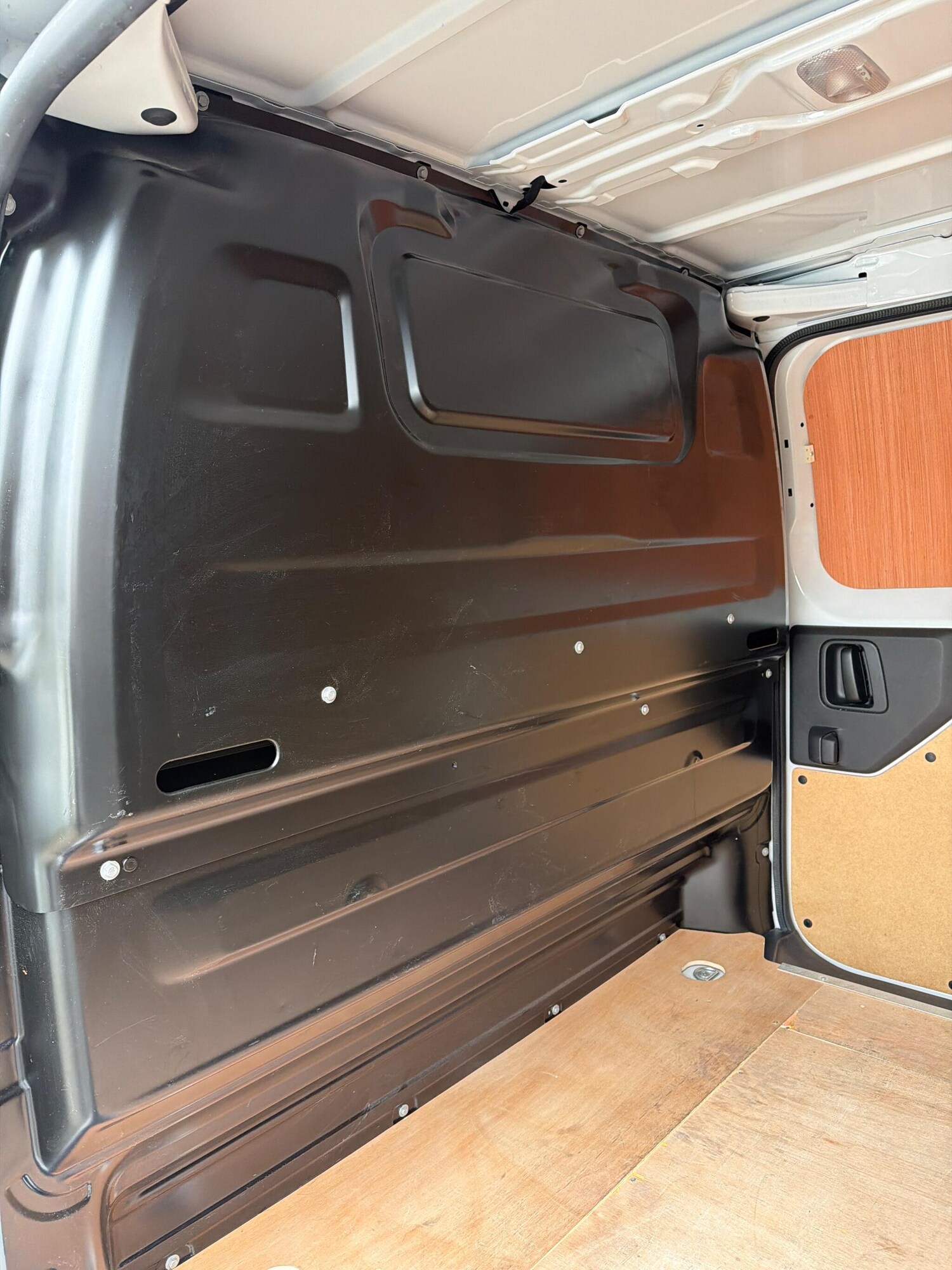 Used Vauxhall Vivaro 2024 for sale - 77598502: Photo 18