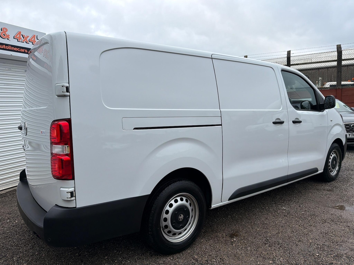 Used Vauxhall Vivaro 2024 for sale - 77598502: Photo 4