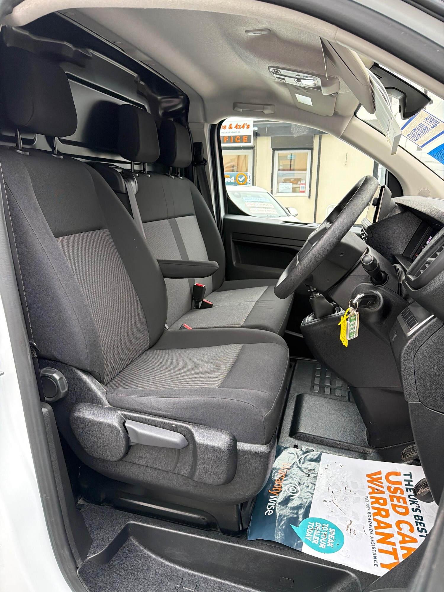 Used Vauxhall Vivaro 2024 for sale - 77598502: Photo 5