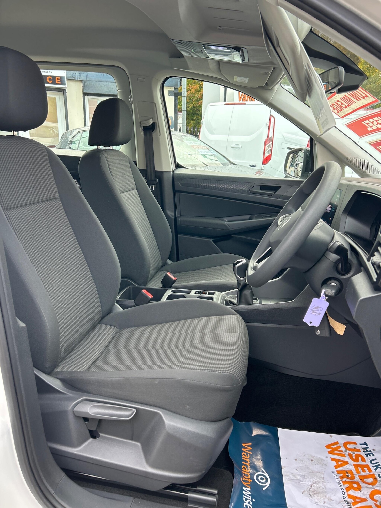 Used Volkswagen Caddy Maxi 2024 for sale - 76337729: Photo 5