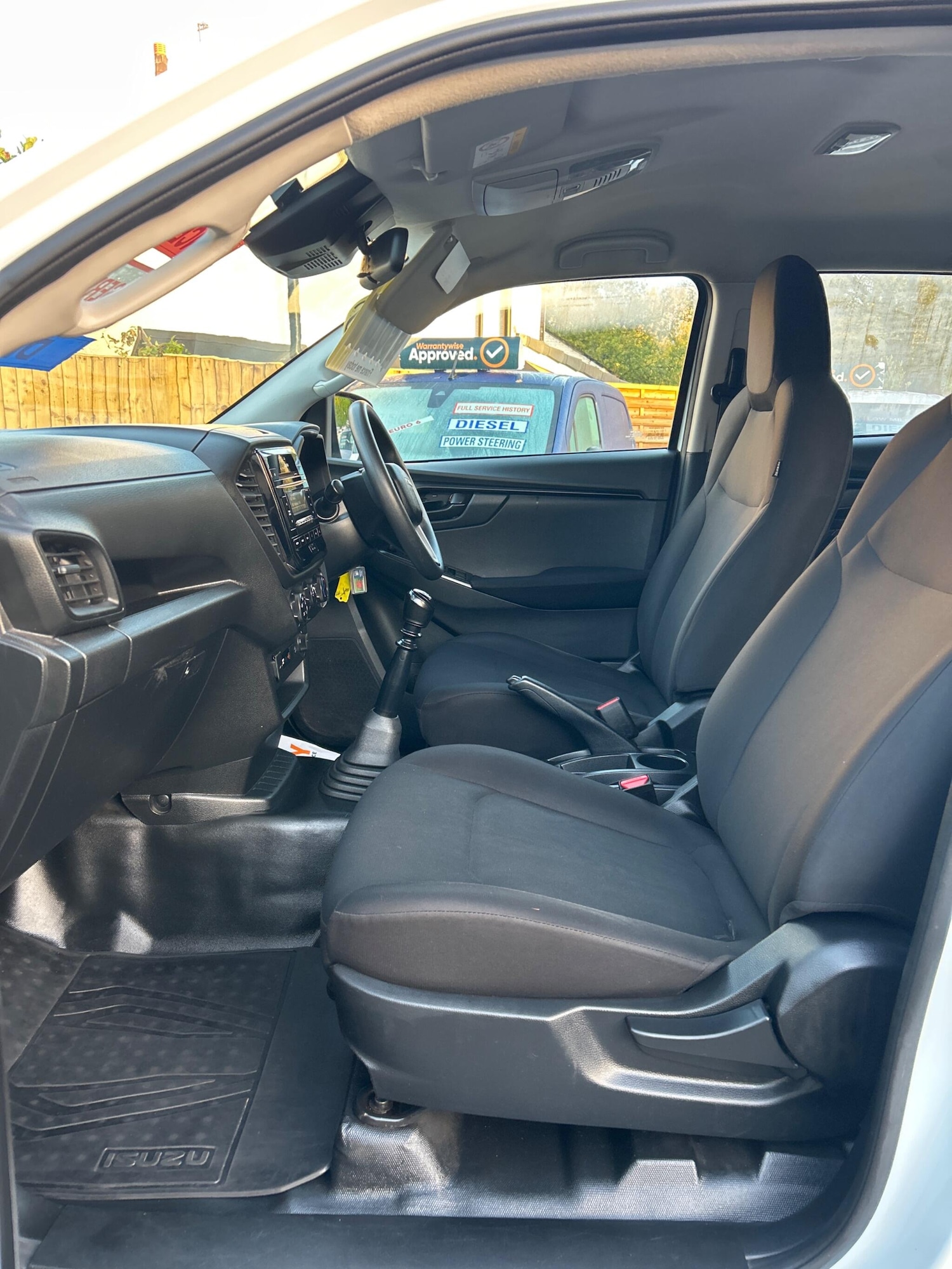 Used Isuzu D-Max 2021 for sale - 76997238: Photo 10