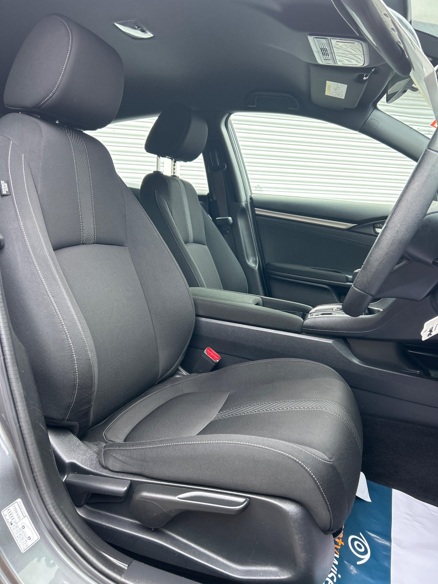 Used Honda Civic 2020 for sale - 76801408: Photo 7