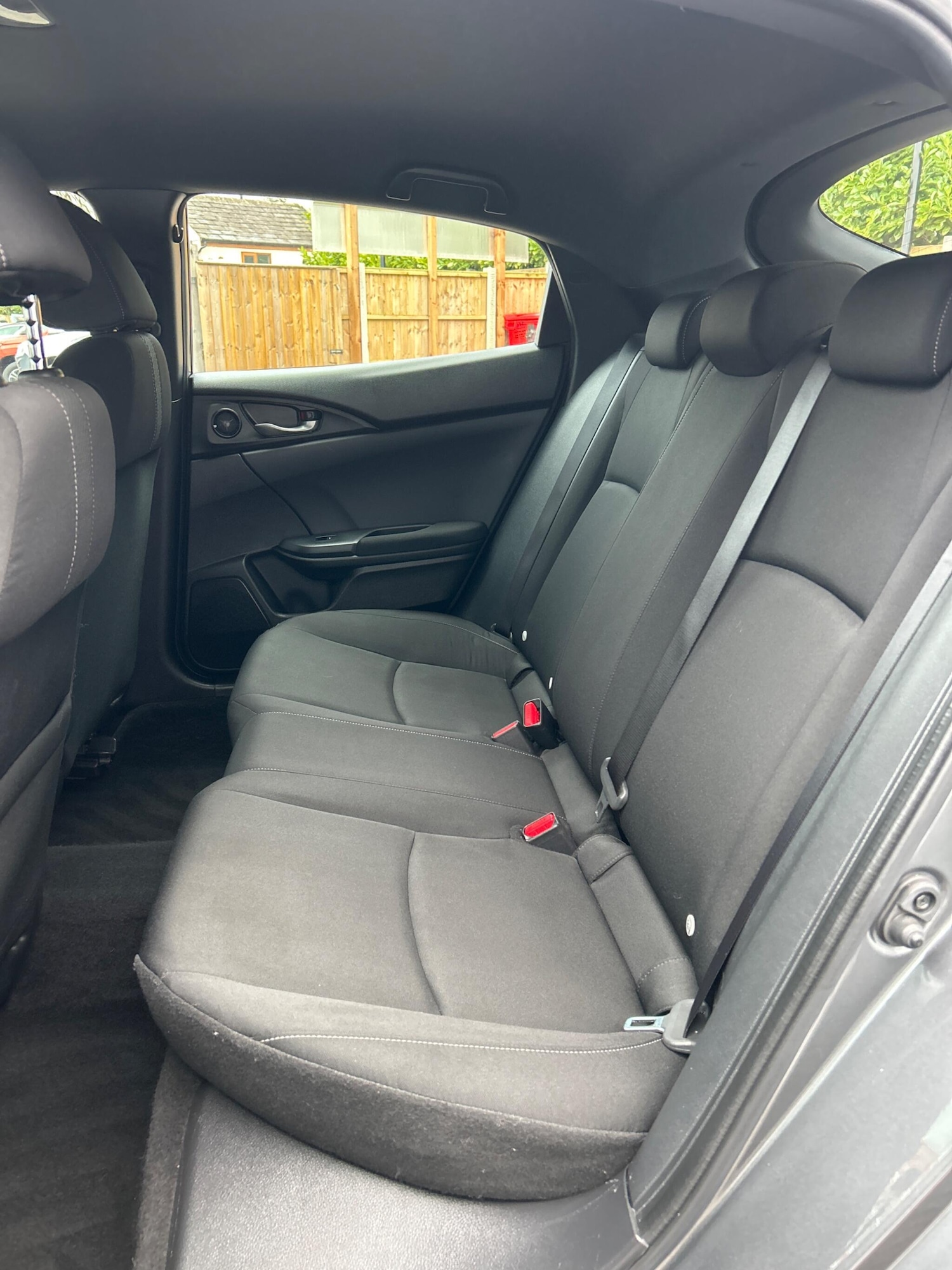 Used Honda Civic 2020 for sale - 76801408: Photo 9