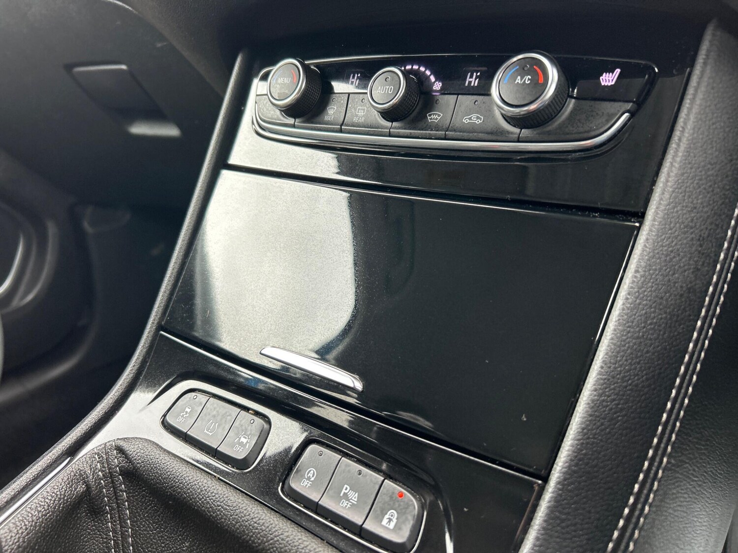 Used Vauxhall Grandland X 2019 for sale - 76282983: Photo 10