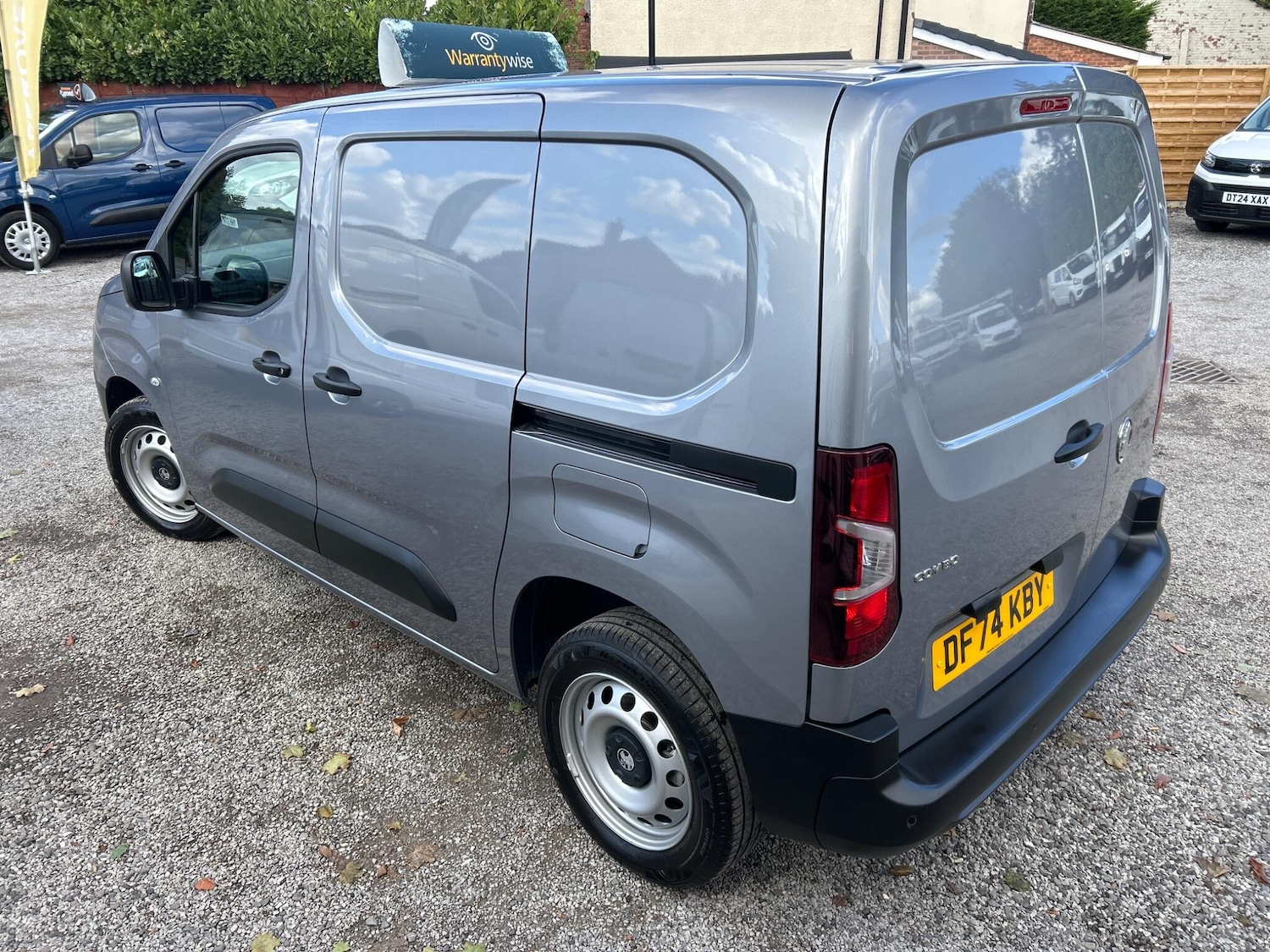 Used Vauxhall Combo 2025 for sale - 76259389: Photo 3