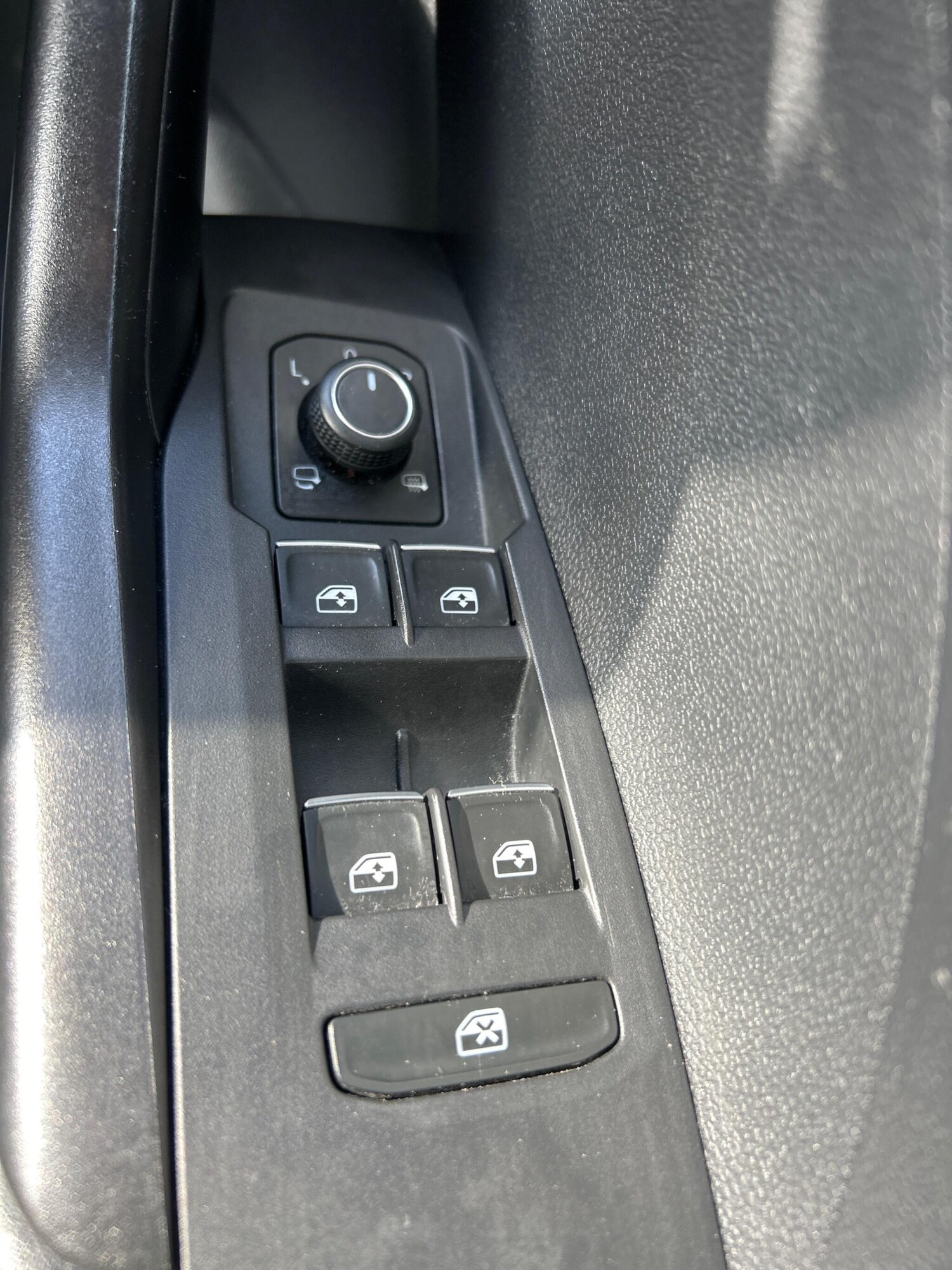 Used Volkswagen T-Cross 2022 for sale - 76307186: Photo 8