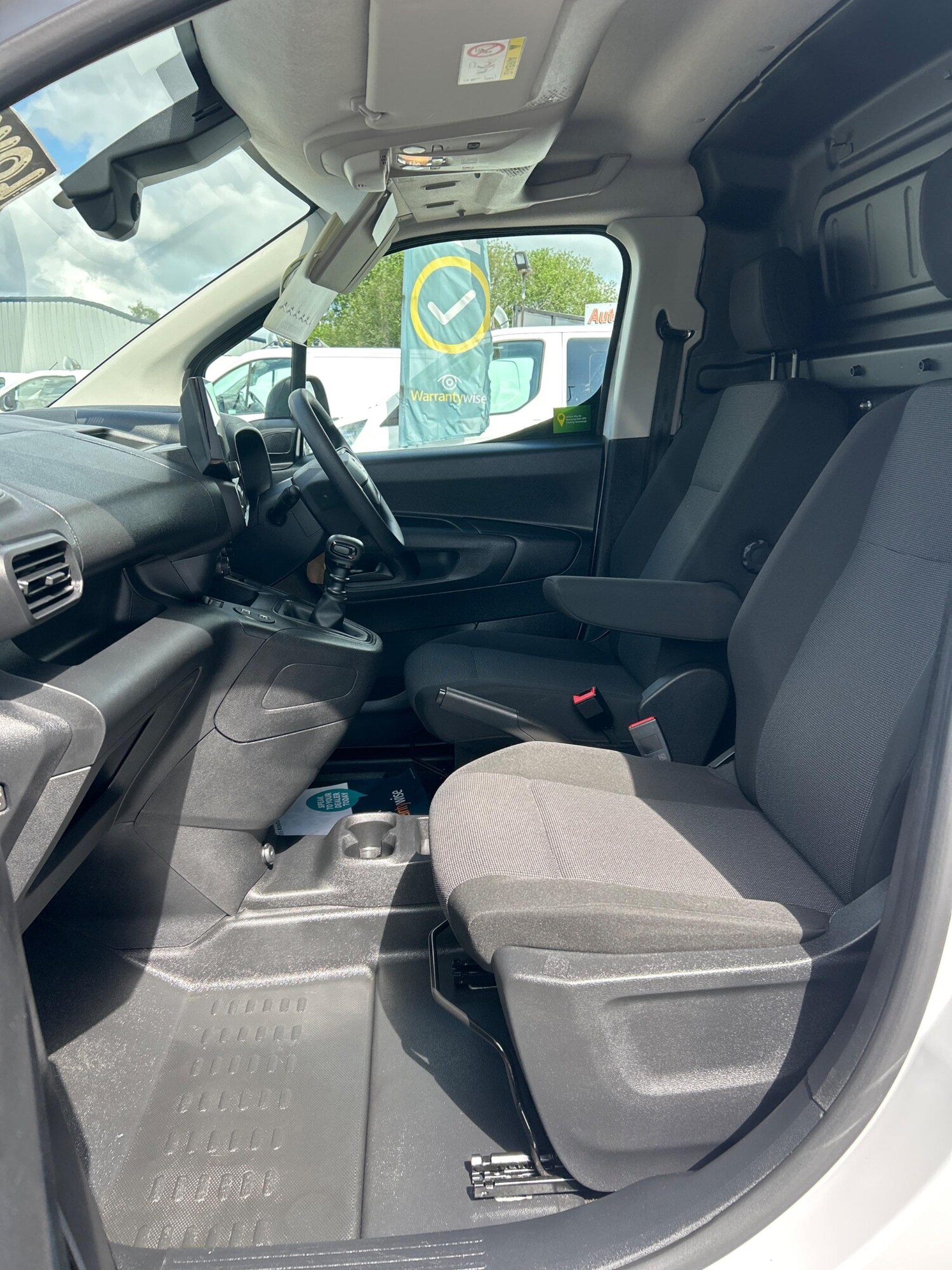 Used Vauxhall Combo 2024 for sale - 76260577: Photo 15