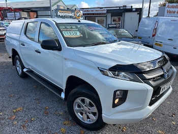 Mitsubishi - L200