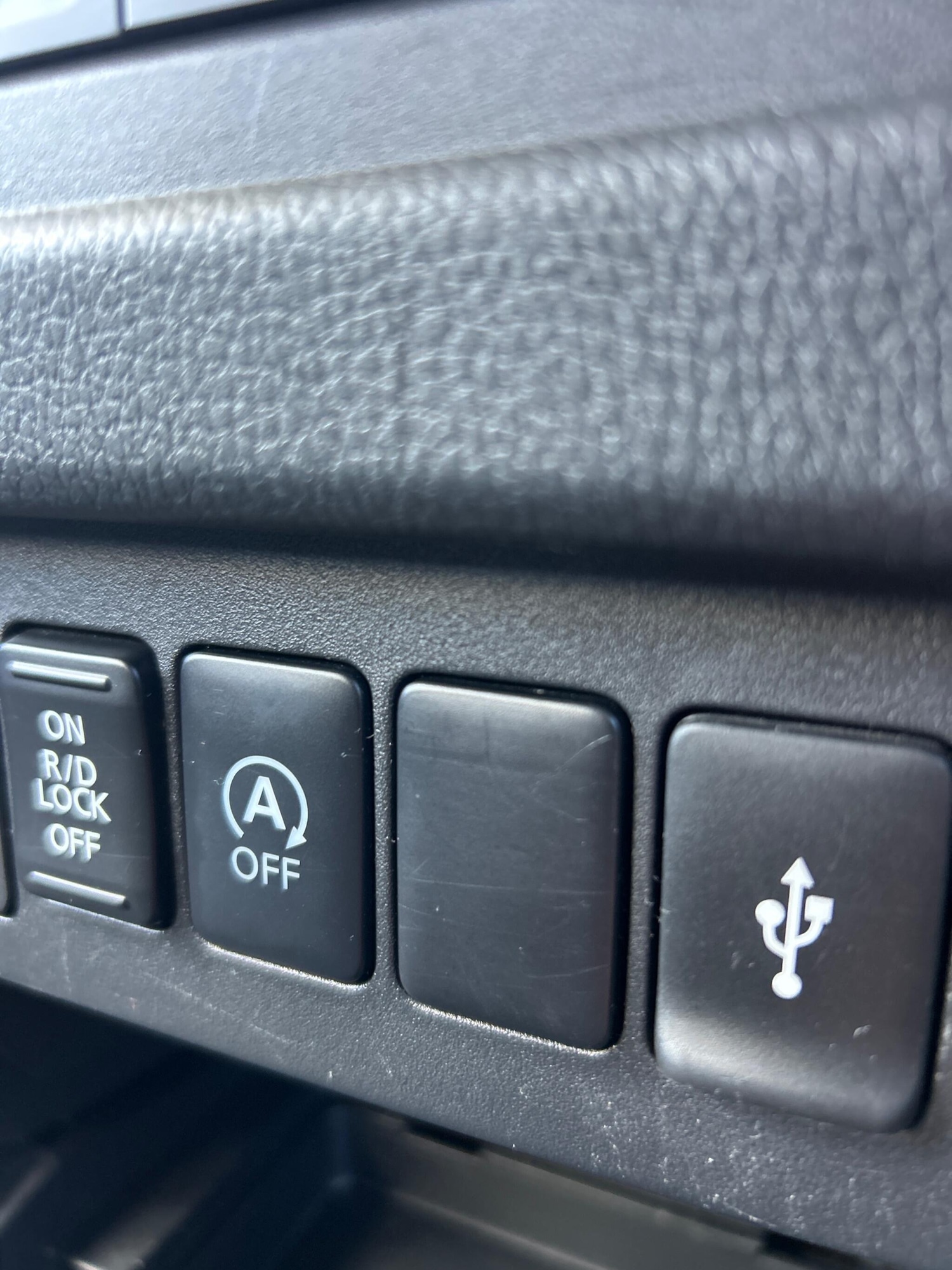 Used Mitsubishi L200 2020 for sale - 76283227: Photo 9