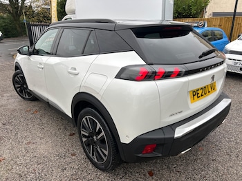 Used Peugeot 2008 2020 for sale - 76561232: Photo