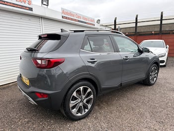 Used Kia Stonic 2022 for sale - 79848325: Photo