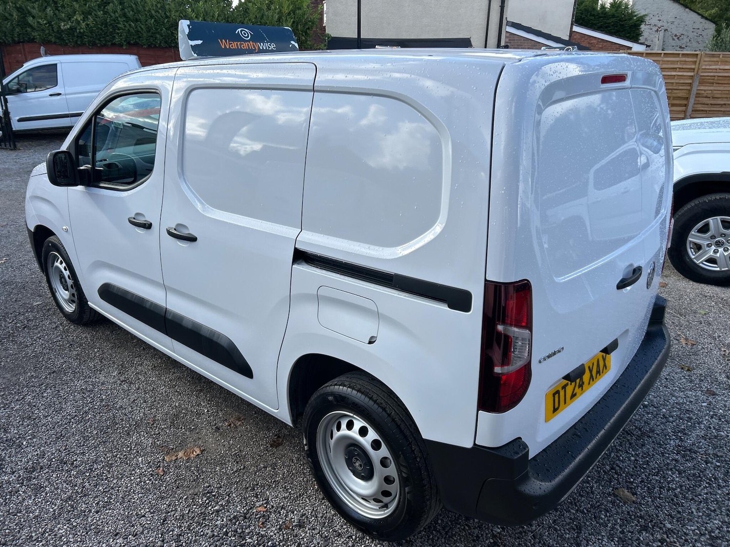 Used Vauxhall Combo 2024 for sale - 76993272: Photo 3