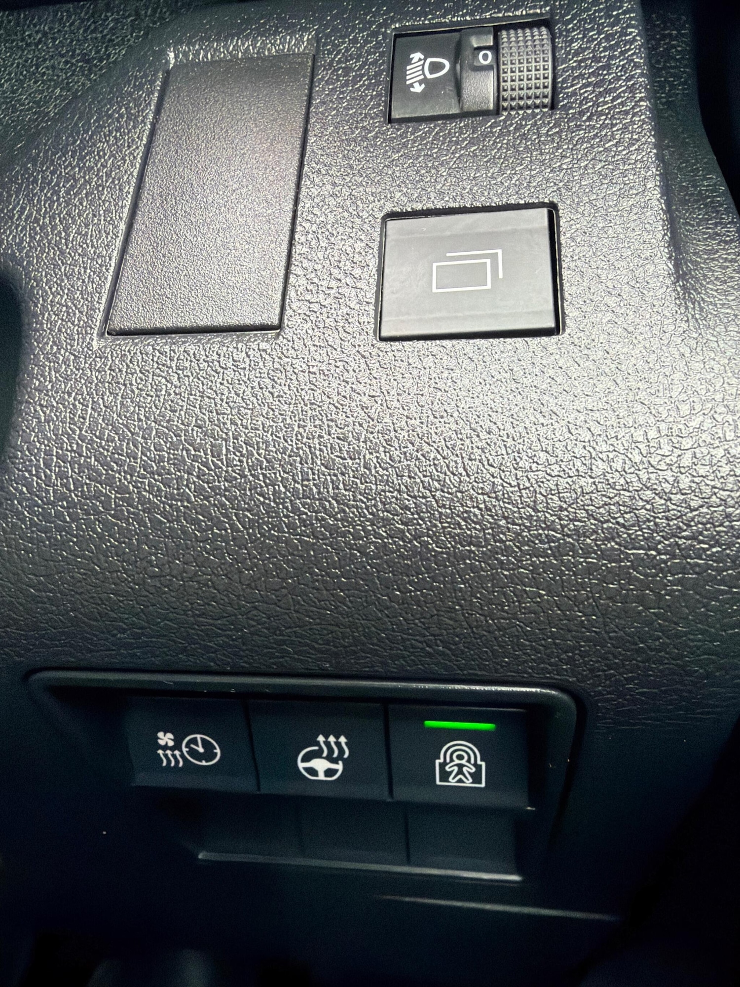 Used Peugeot e-Rifter 2025 for sale - 78170905: Photo 11