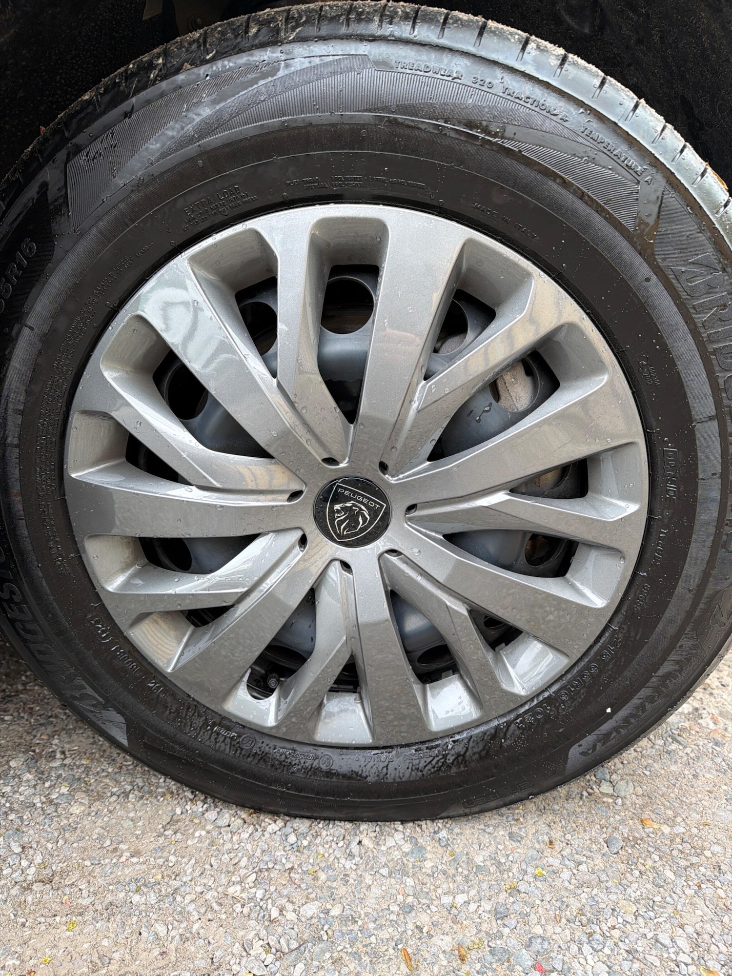 Used Peugeot e-Rifter 2025 for sale - 78170905: Photo 16