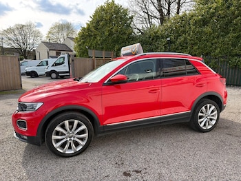 Used Volkswagen T-Roc 2021 for sale - 78115608: Photo