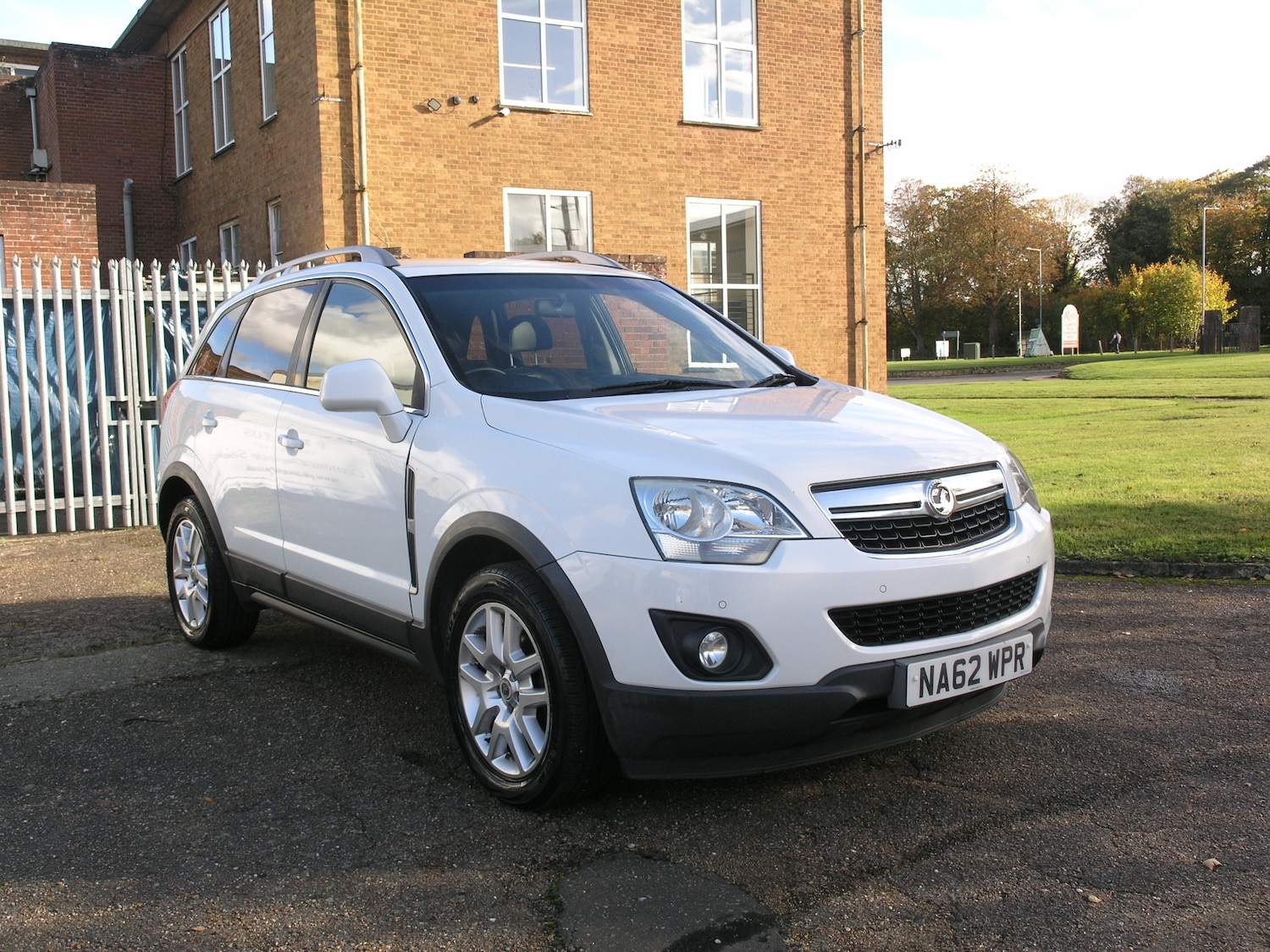 Used Vauxhall Antara 2012 for sale - 76332769: Photo 1