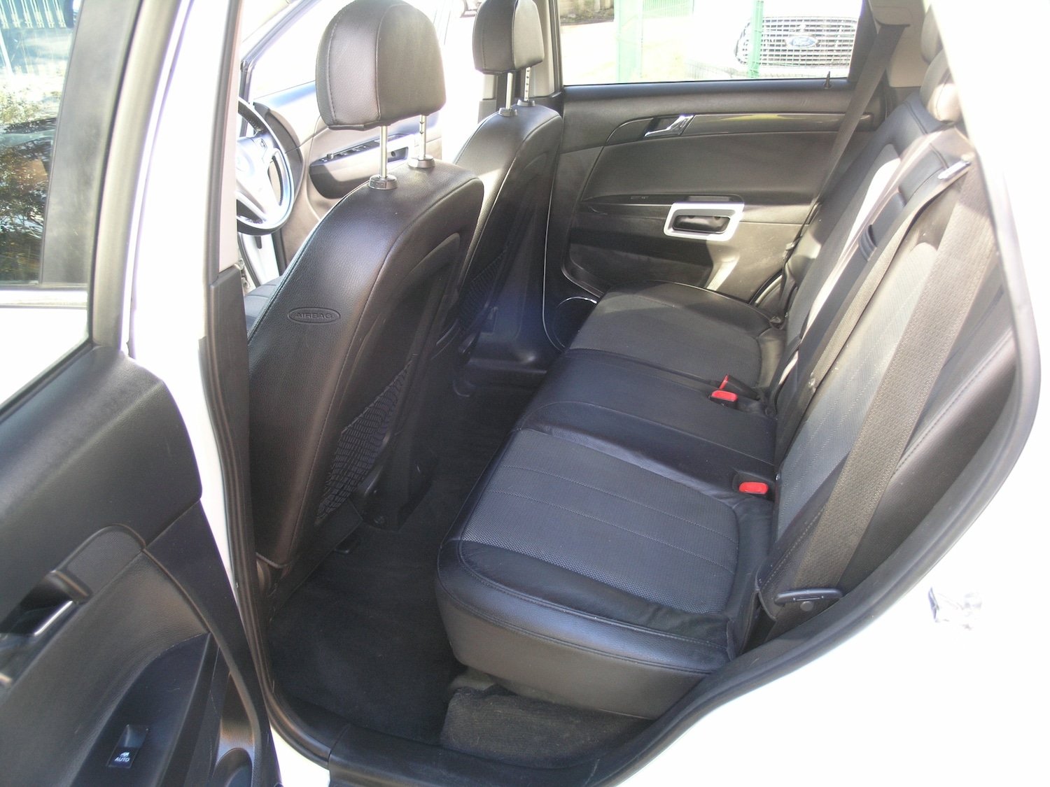 Used Vauxhall Antara 2012 for sale - 76332769: Photo 11