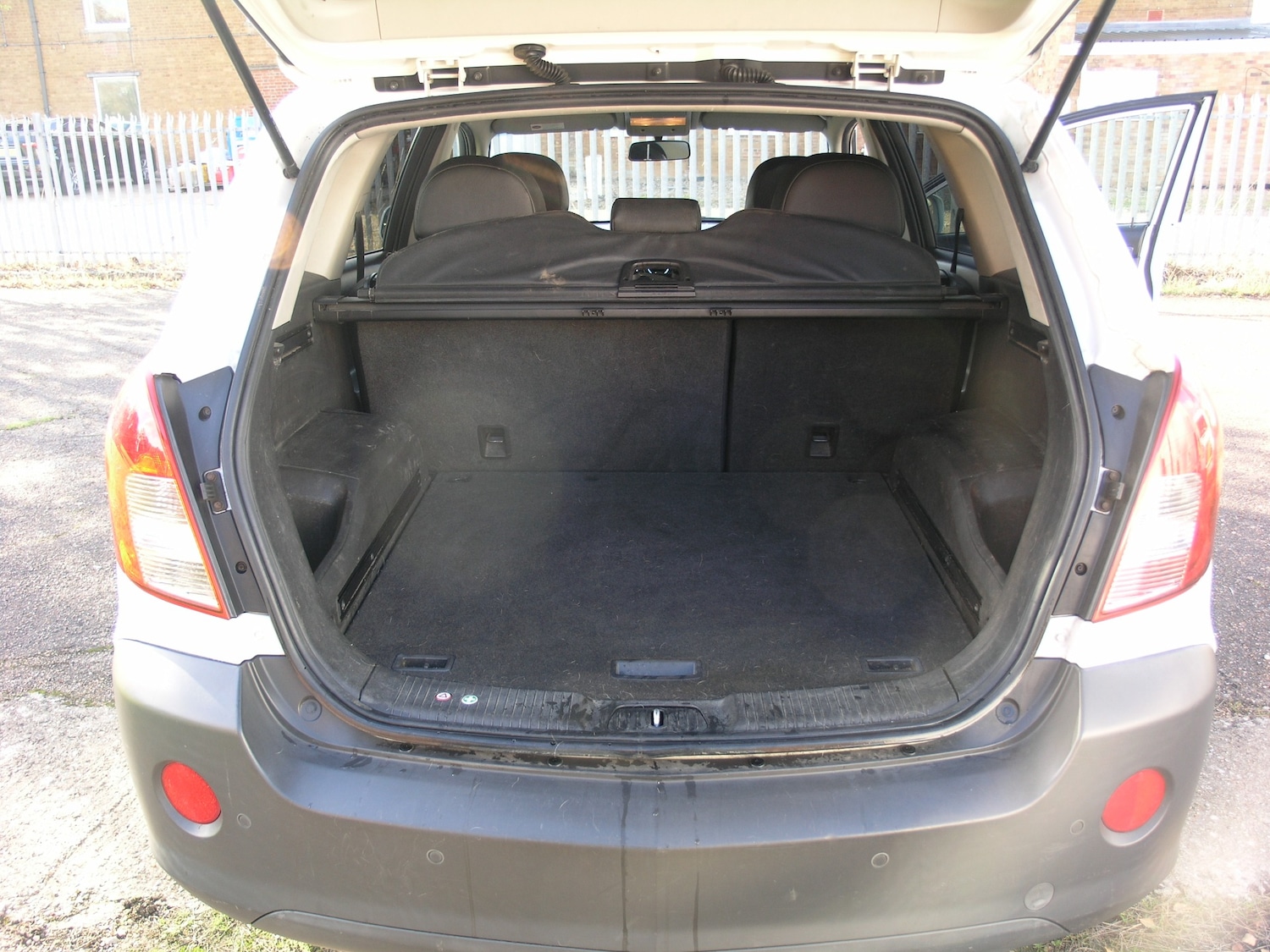 Used Vauxhall Antara 2012 for sale - 76332769: Photo 13