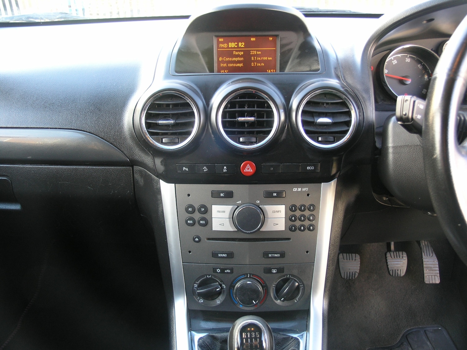 Used Vauxhall Antara 2012 for sale - 76332769: Photo 15
