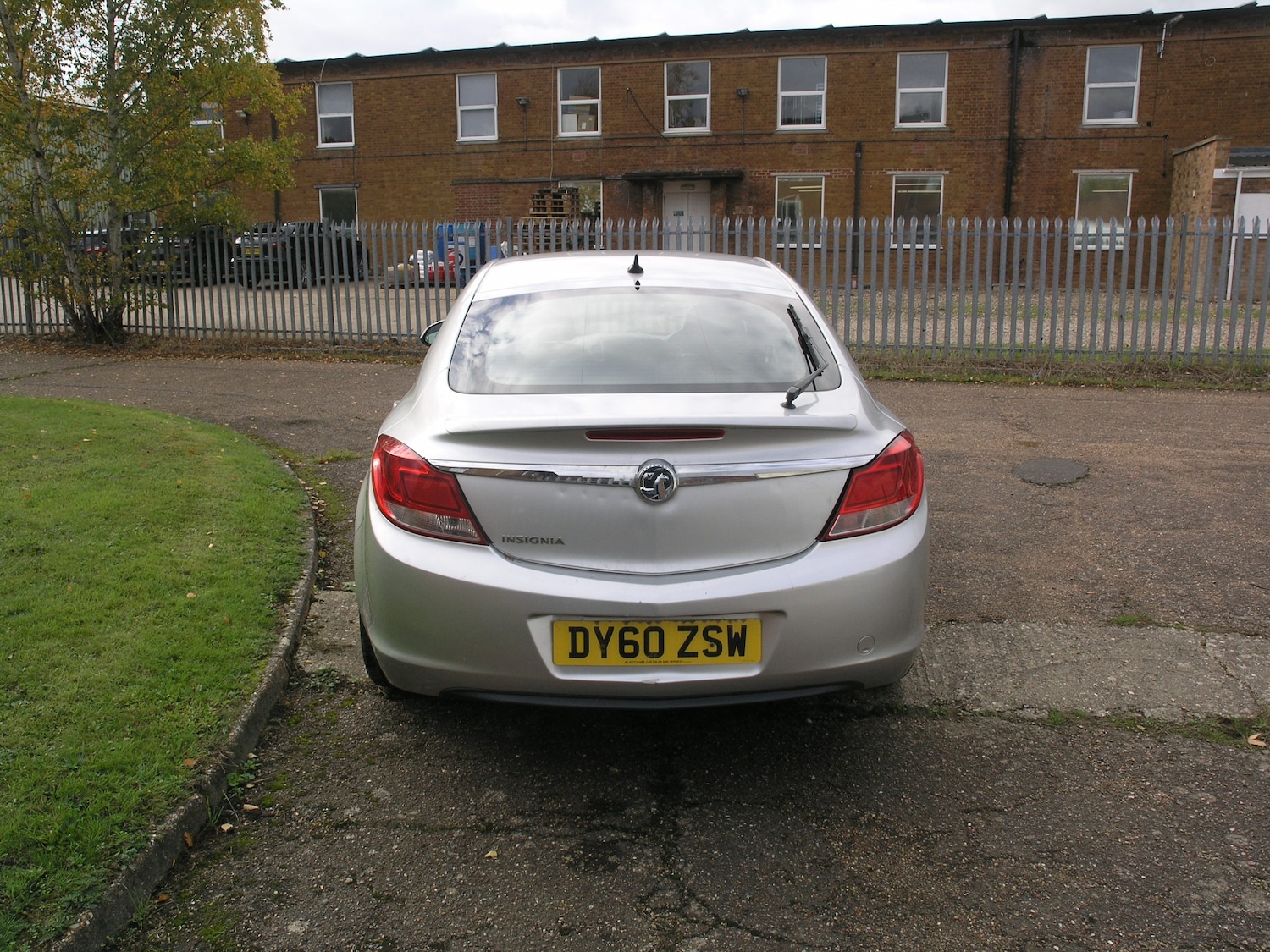 Used Vauxhall Insignia 2010 for sale - 77461661: Photo 6