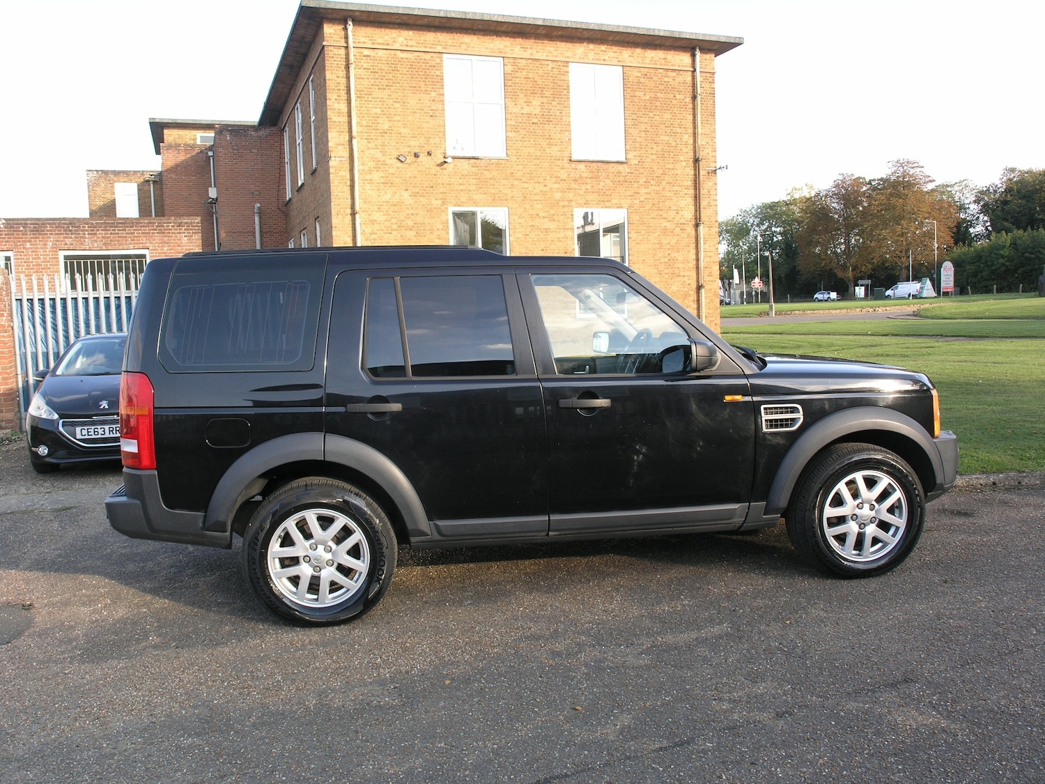 Used Land Rover Discovery 2008 for sale - 76222470: Photo 8