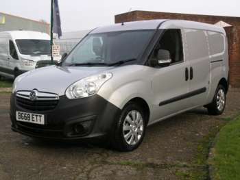Used Vauxhall Combo 2018 for sale - 74579289: Photo