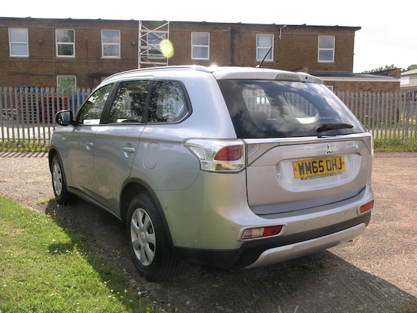 Used Mitsubishi Outlander 2015 for sale - 74993841: Photo 5