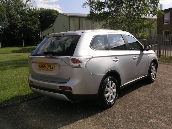 Used Mitsubishi Outlander 2015 for sale - 74993841: Photo 7