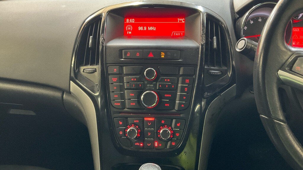 Used Vauxhall Astra 2015 for sale - 77487073: Photo 11