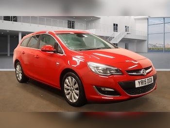 Used Vauxhall Astra 2015 for sale - 77487073: Photo