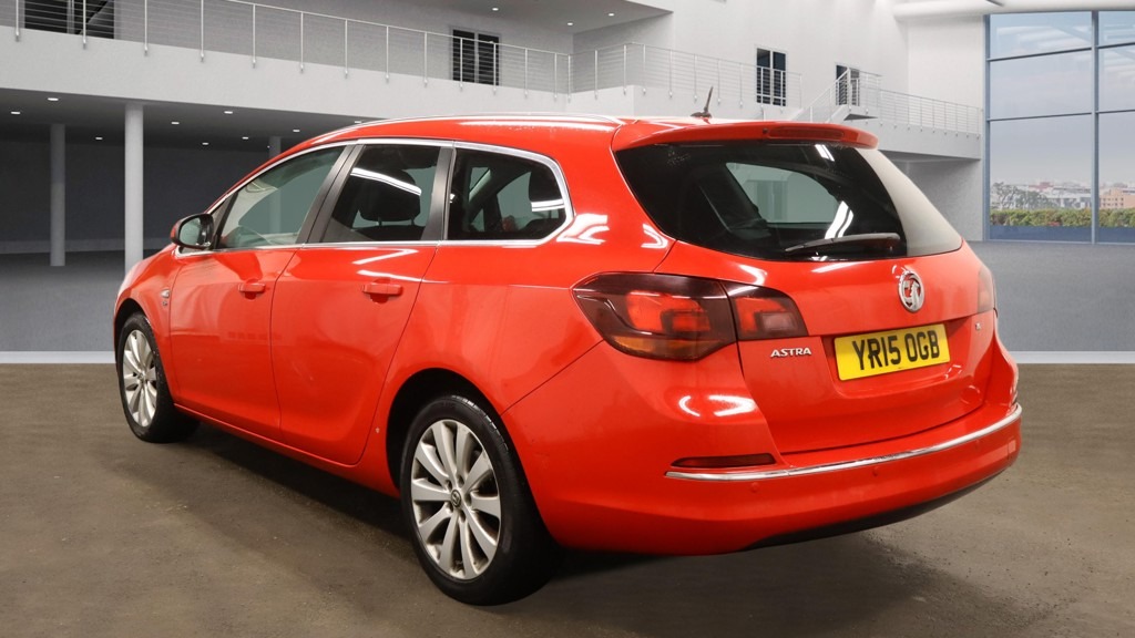 Used Vauxhall Astra 2015 for sale - 77487073: Photo 3
