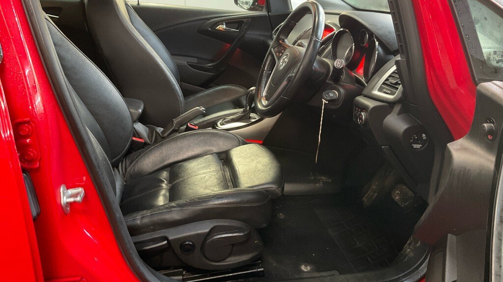 Used Vauxhall Astra 2015 for sale - 77487073: Photo 8