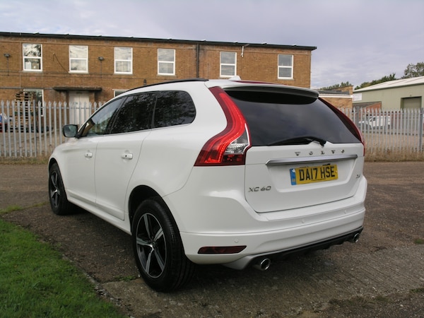 Used Volvo XC60 2017 for sale - 76113849: Photo 5
