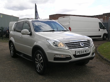 Used Ssangyong Rexton 2014 for sale - 79547894: Photo
