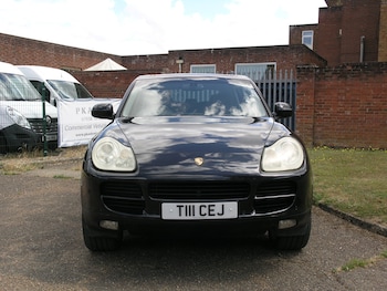 Used Porsche Cayenne 2006 for sale - 75282639: Photo