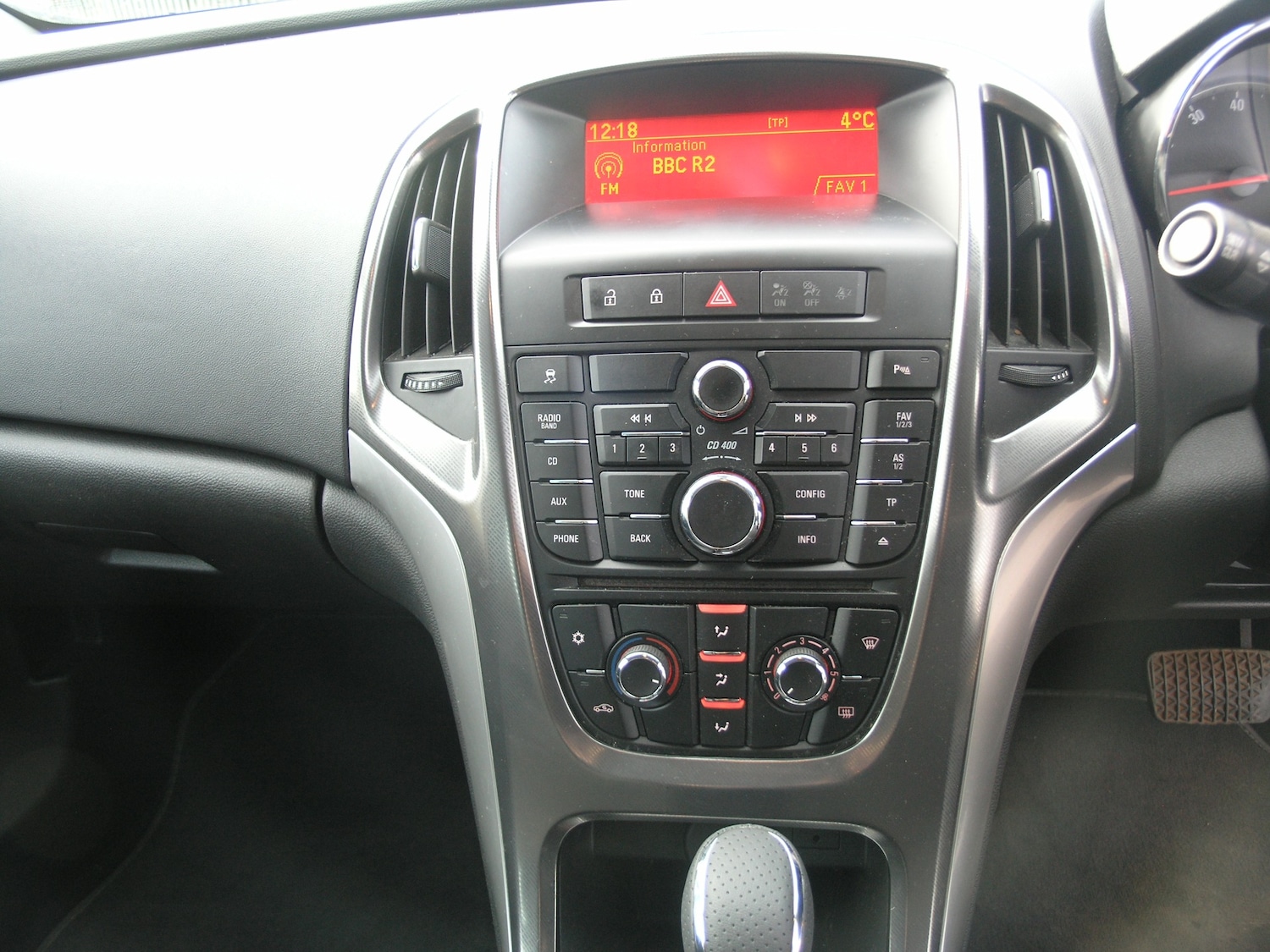 Used Vauxhall Astra 2012 for sale - 76614790: Photo 16
