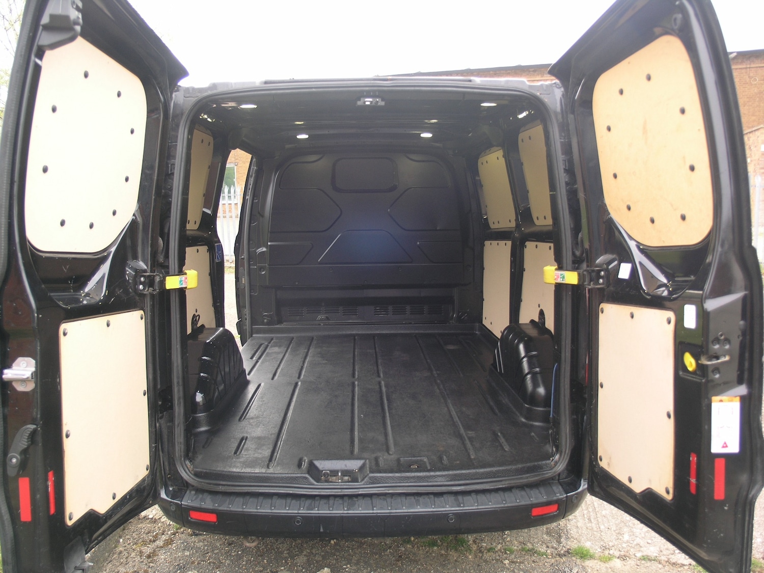 Used Ford Transit Custom 2017 for sale - 78190370: Photo 12