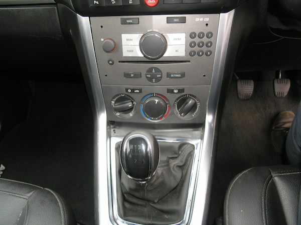 Used Vauxhall Antara 2013 for sale - 76300713: Photo 16